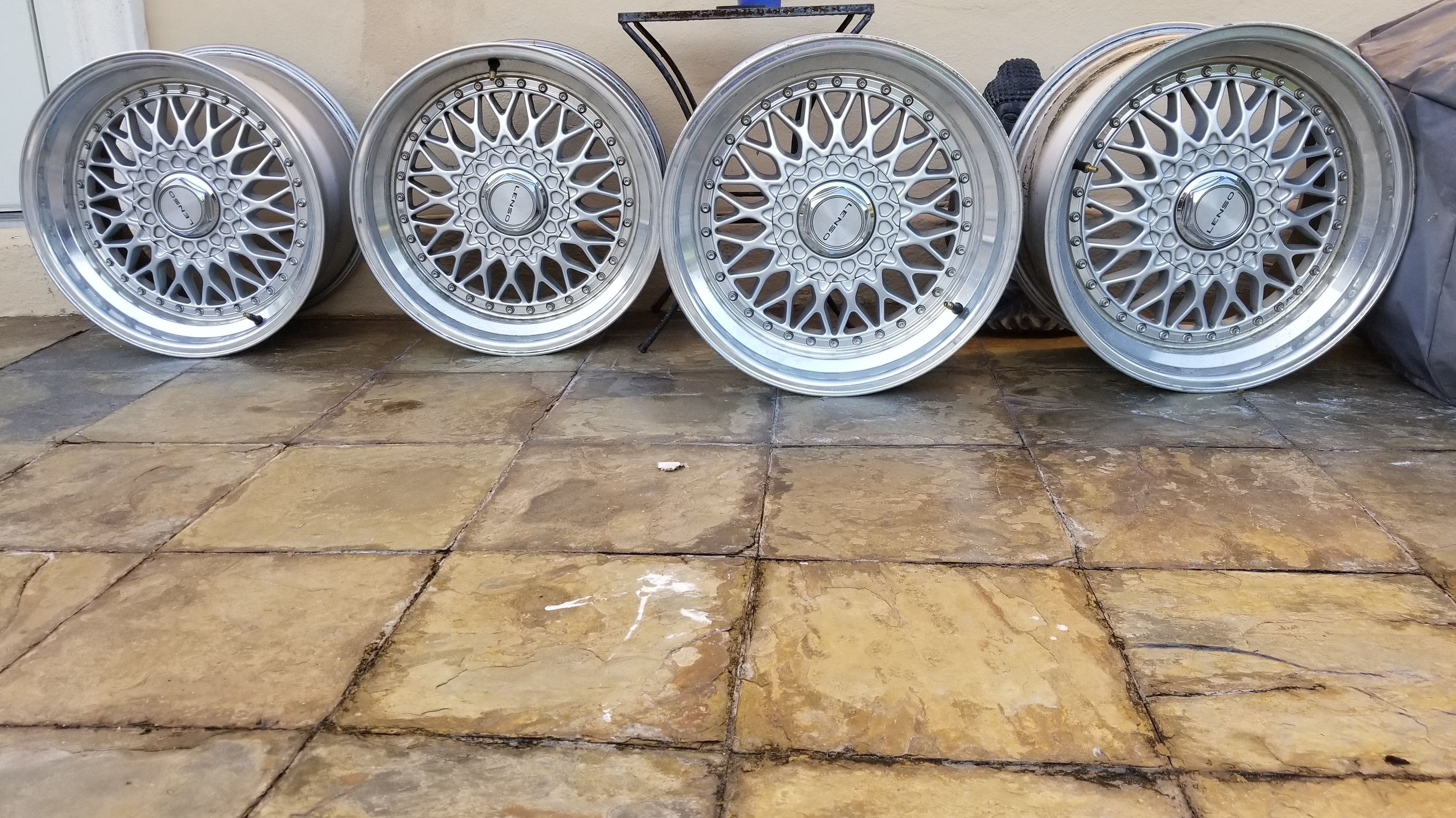 17 inch lenso wheels