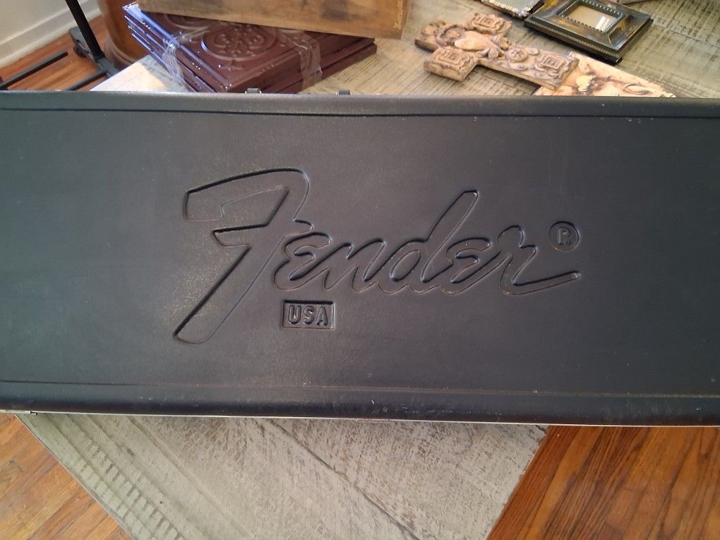 Fender Case