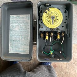 INTERMATIC Electromechanical Timer 24 Hours 