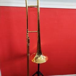 HOLTON TROMBONE-TR602..... CHECK OUT MY PAGE FOR MORE ITEMS