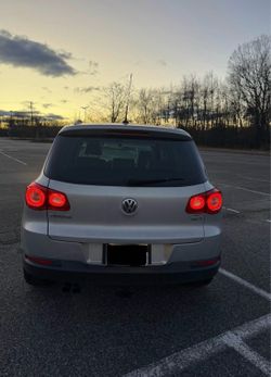 2010 Volkswagen Tiguan