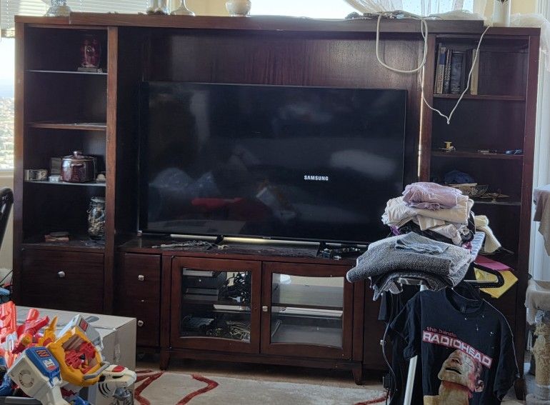 Entertainment Center 