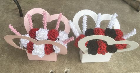 Crochet Hand Made Rose Basket