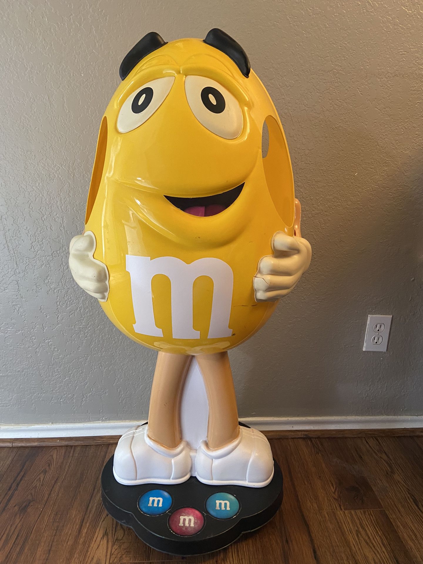 Vintage Peanut M&M Yellow Candy Store Display 41 Inches On Wheels 