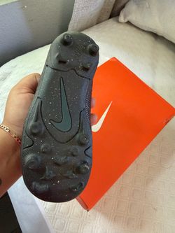 Nike cleats 10C