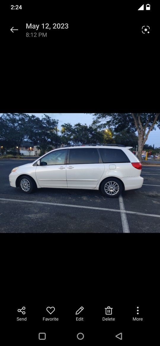 2008 Toyota Sienna