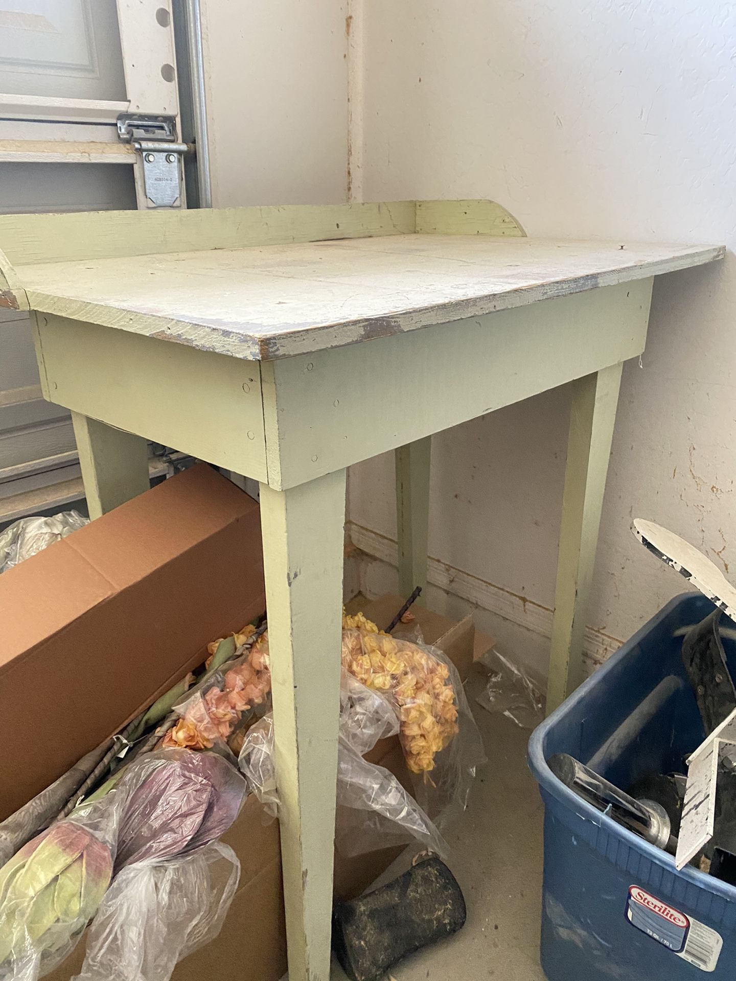 Vintage Potting Bench - Table