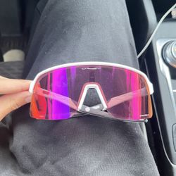 Oakleys Sutro Lite