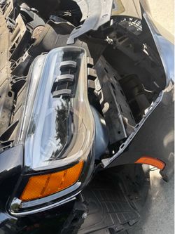 Chrysler 300 headlights