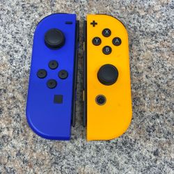 Nintendo Switch Joy-Con controller pair (left/right), Multiple Edition
