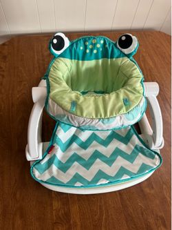 Fisher-Price Sit-Me-Up Floor Seat in the Citrus Frog design