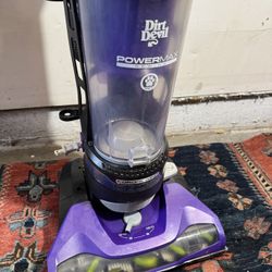 Vacuum Cleaner In Good Condition 