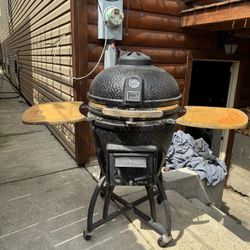 Grill and Smoker