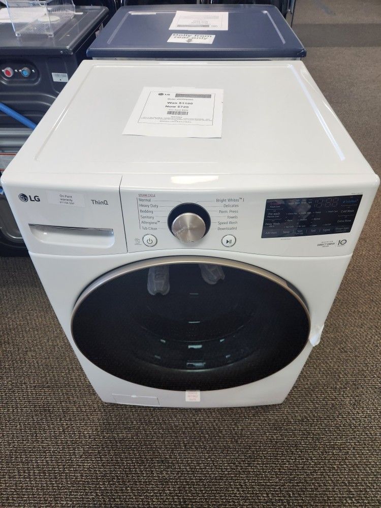 4.5 cu. ft. Ultra Large Capacity Smart wi-fi Enabled Front Load Washer with TurboWash 360 and Built-ln Intelligence