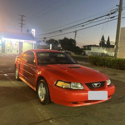 2001 Ford Mustang