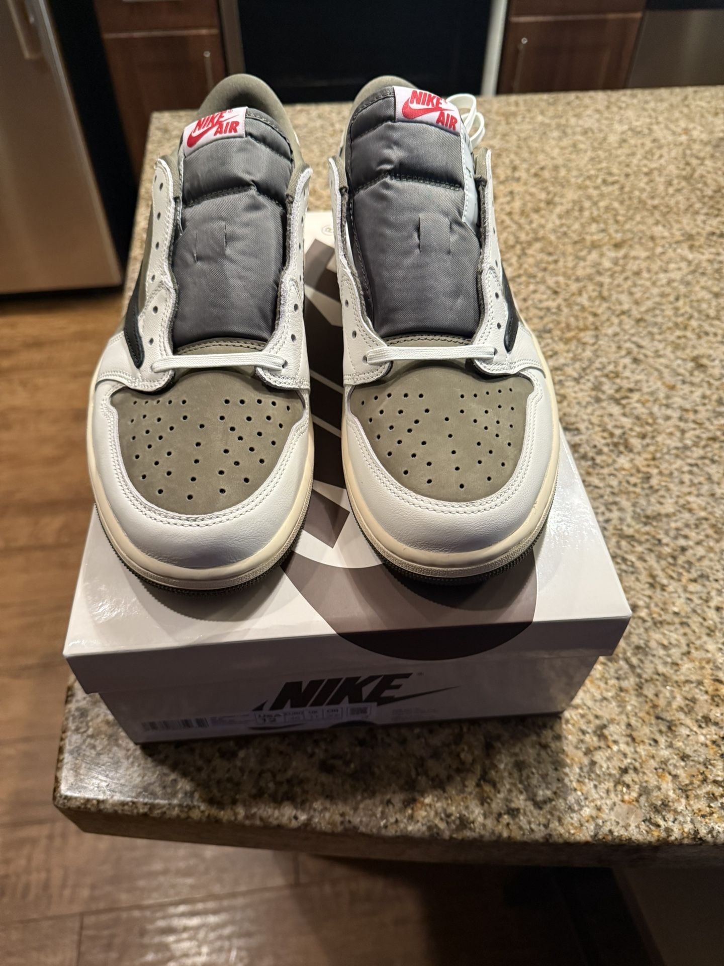 Nike Air Jordan 1 Low Travis Scott Medium Olive Size 12 Brand New
