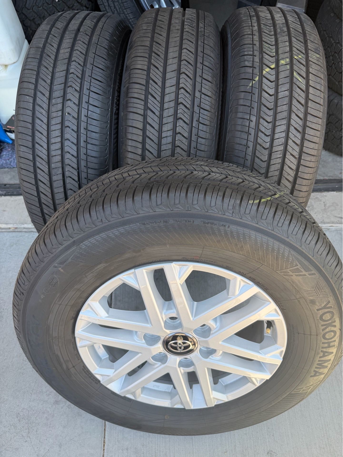 Toyota Wheels and Tires