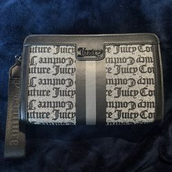 Juicy Couture Black Frame Pouch 🖤