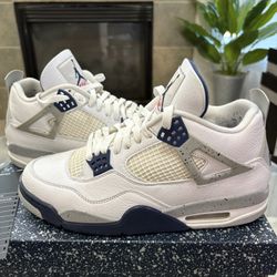 Size 10- Air Jordan 4 ‘Midnight Navy’