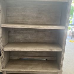 Simmons Baby Book Shelf