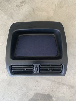 Lexus IS300 Air Vent Tray 