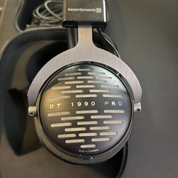Beyerdynamic DT 1990 Pro