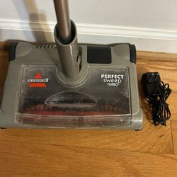 Cordless Vacuum 