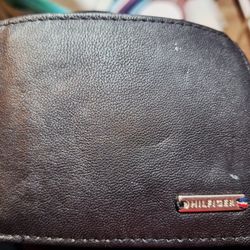 Leather Tommy Hilfigure Wallet