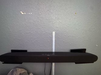 TCL SOUNDBAR w wall mount brackets
