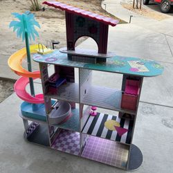 Kids Dollhouse