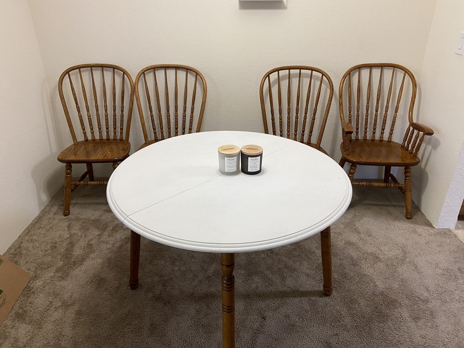 Dining Table & Set Of 4 Chairs 