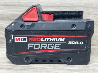 Milwaukee M18 Redlithium Forge XC8.0 Ah Battery 48-11-1881 (PO1026495)