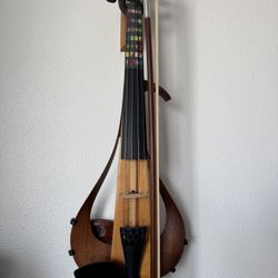 Yamaha YEV-104 Electric Violin 