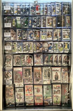 Longtime sports card collector selling college and NFL football cards, baseball, basketball, PGA golf & more at a Hillsboro garage sale July 10-11.