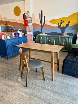 New MCM Style Desk & Chair