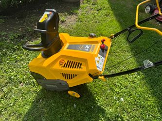 New Dewalt Single Stage Snowblower 179cc