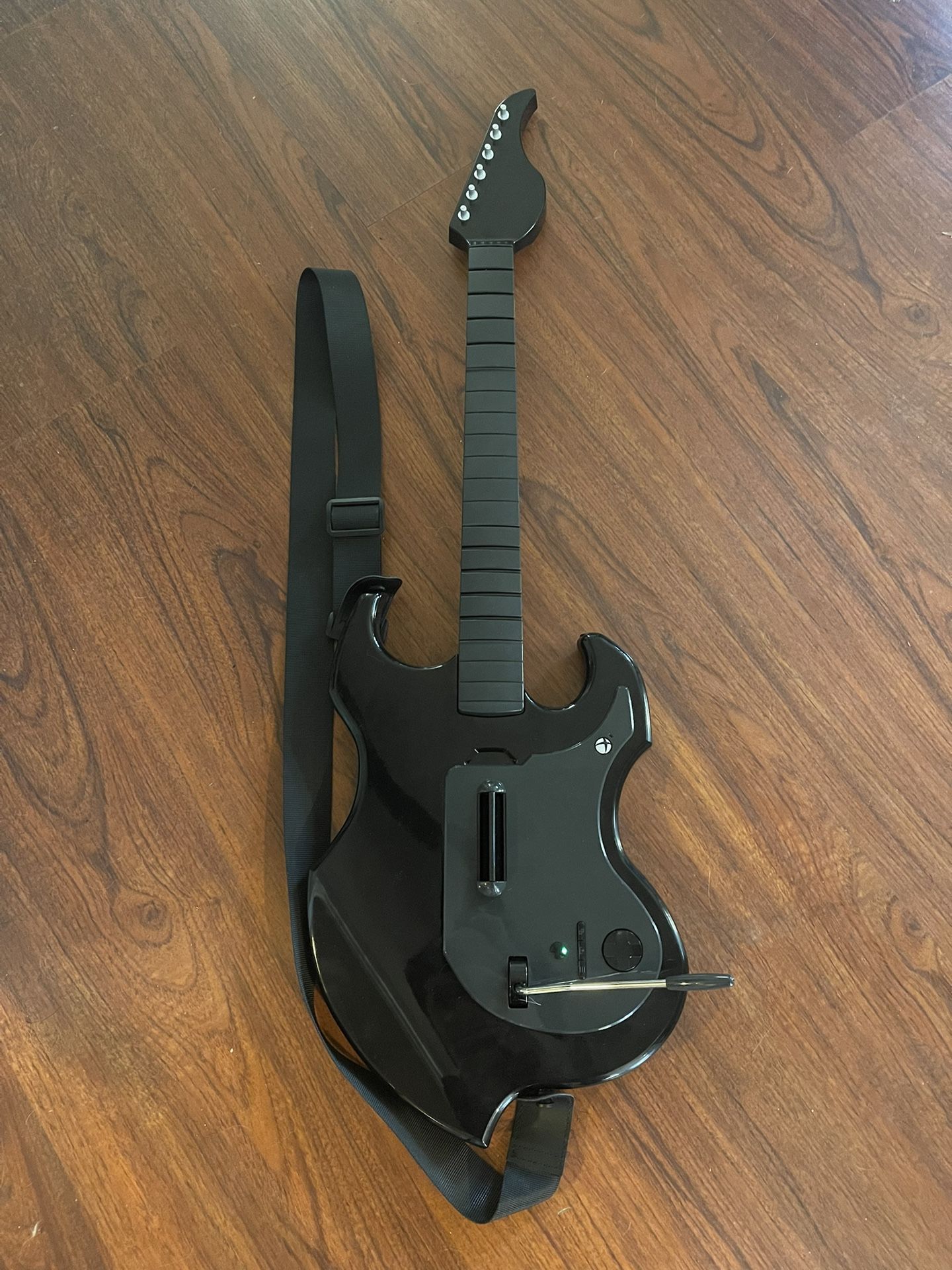 Rift Master Guitar – Rare Find, Used Twice, Like New!