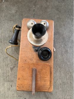 Antique Oak Telephone
