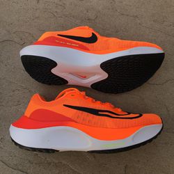 New Nike Zoom Fly 5 Orange Shoes Men’s 7.5, Women’s 9