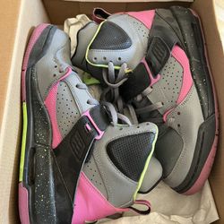 Jordan Flight 45 High Shoes 5.5 Y