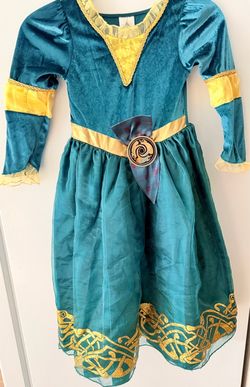 Disney store Princess Merida brave costume size 5/6