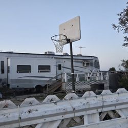 2001 Prarie Shooner 5th Wheel