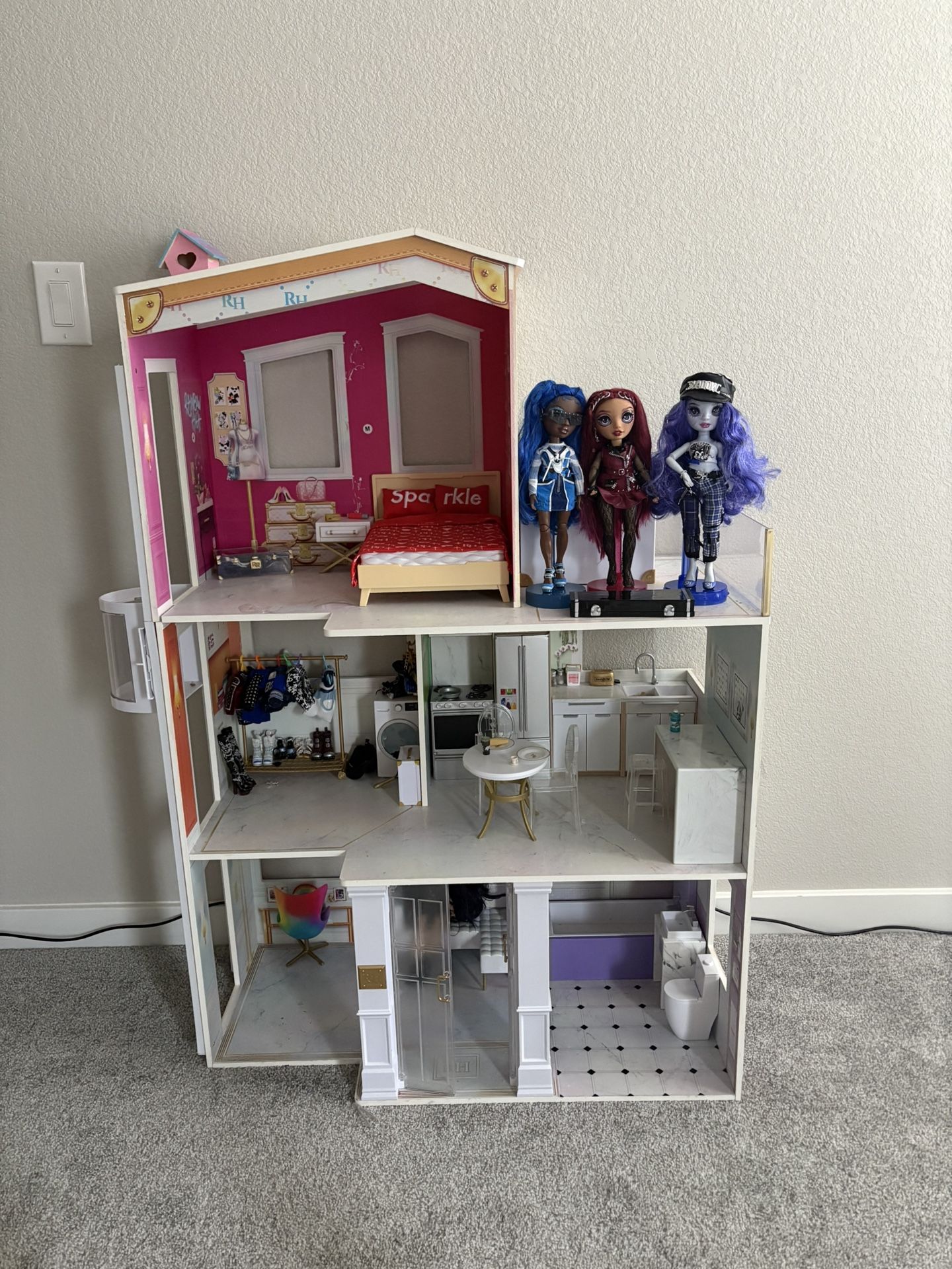 Rainbow High Dollhouse 