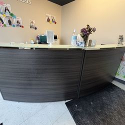 Reception desk