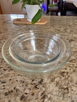 Pyrex Glass Mixing Bowls