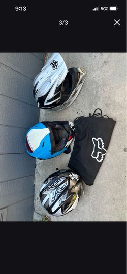 3 Helmets free
