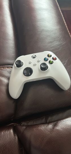 Xbox Wireless Controller Robot White