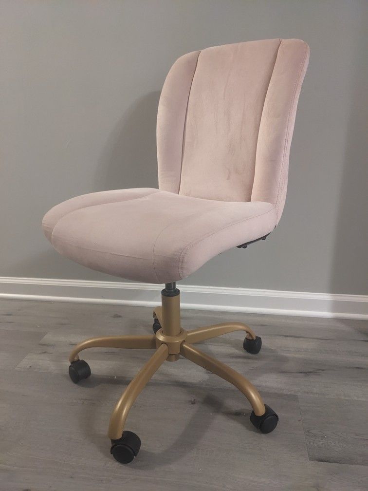 Pink Adjustable Desk Chair