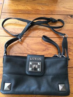 guess purse