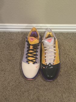 Men Nike LeBron 19